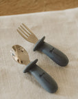 Micasso & Co Ensemble de cuillère et fourchette en silicone et métal Alimentation Micasso & Co Bleu majestueux