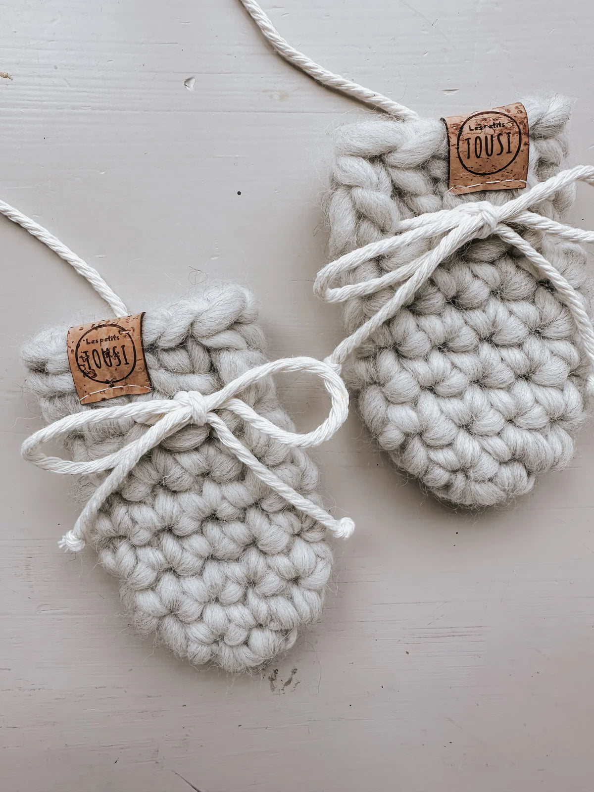 Les Petits Tousi Slippers - Navy Les Petits Tousi Slippers - Navy