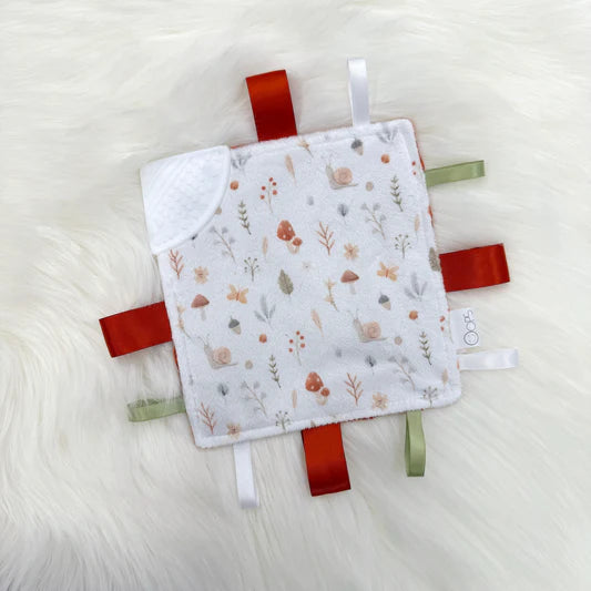 OleOops Doudou craquante à étiquettes Jouets OleOops Forêt magique