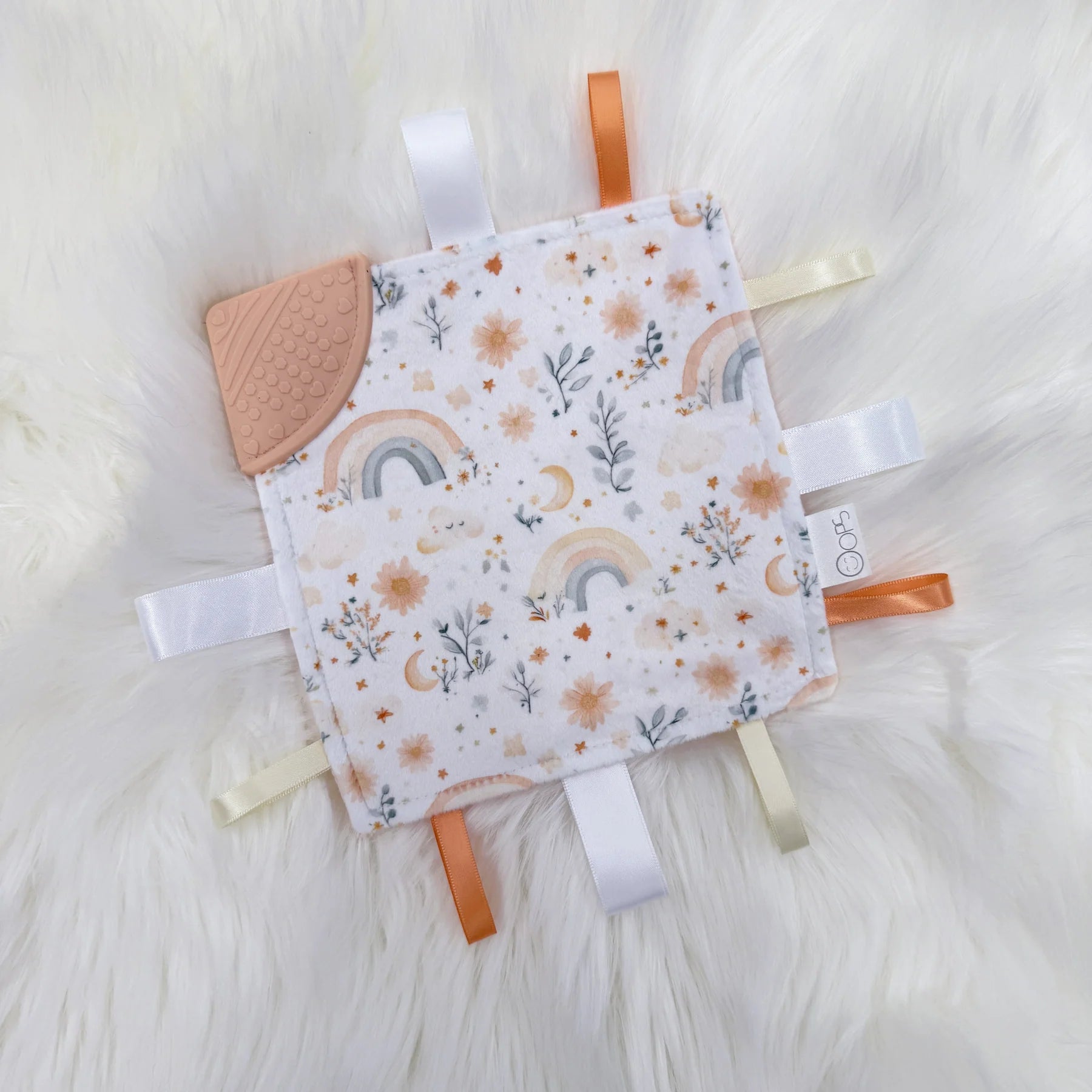 OleOops Doudou craquante à étiquettes Jouets OleOops À l'horizon