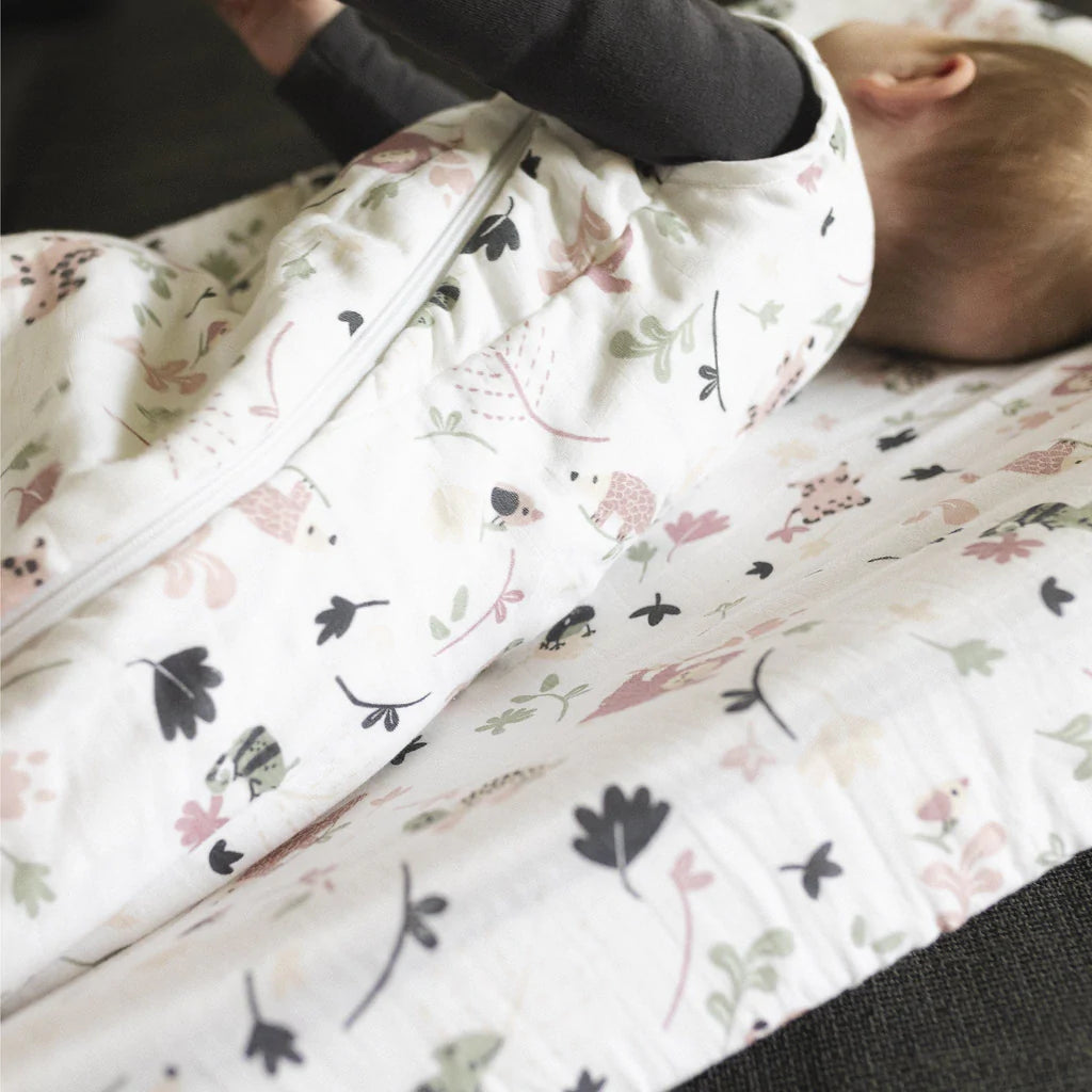 Perlimpinpin Dormeuse sac de nuit en mousseline de Coton 1.5 Tog 0-6, 6-18 ou 18-36 mois Dodo Perlimpinpin 0-6 mois Jungle lotus 